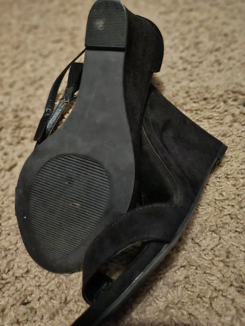 MADDEN GIRL Dress Wedge Heel BLACK 8.5 Fabulous ALMOST LIKE NEW SHOES